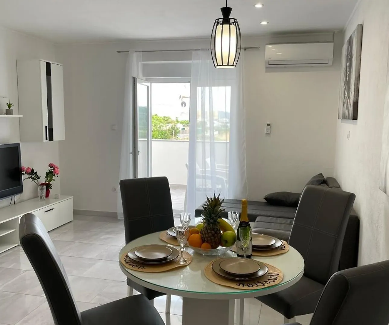 Villa Felicita Trogir 0*,